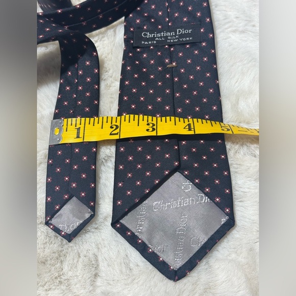 Christian Dior tie all silk Paris New York Blue with red print - Picture 10 of 11